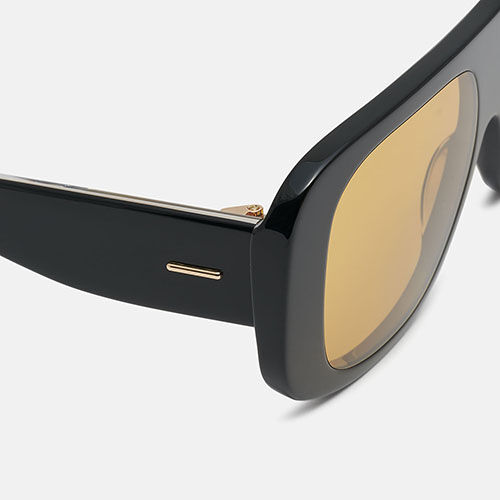 m&oacute; STUDIO 012 SUN