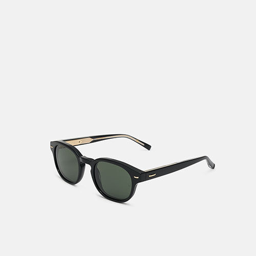 m&oacute; STUDIO 015 SUN